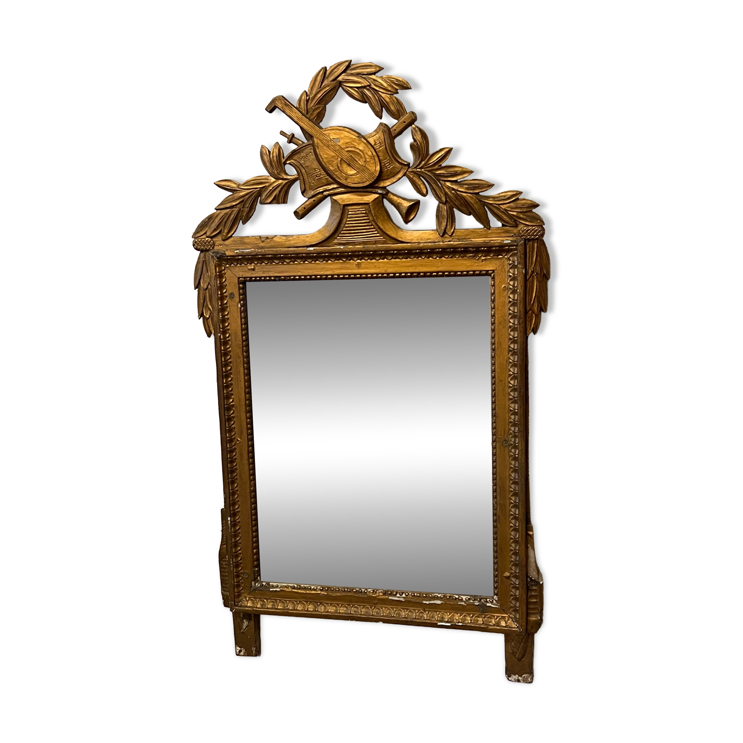 Neoclassical mirror in gilded wood