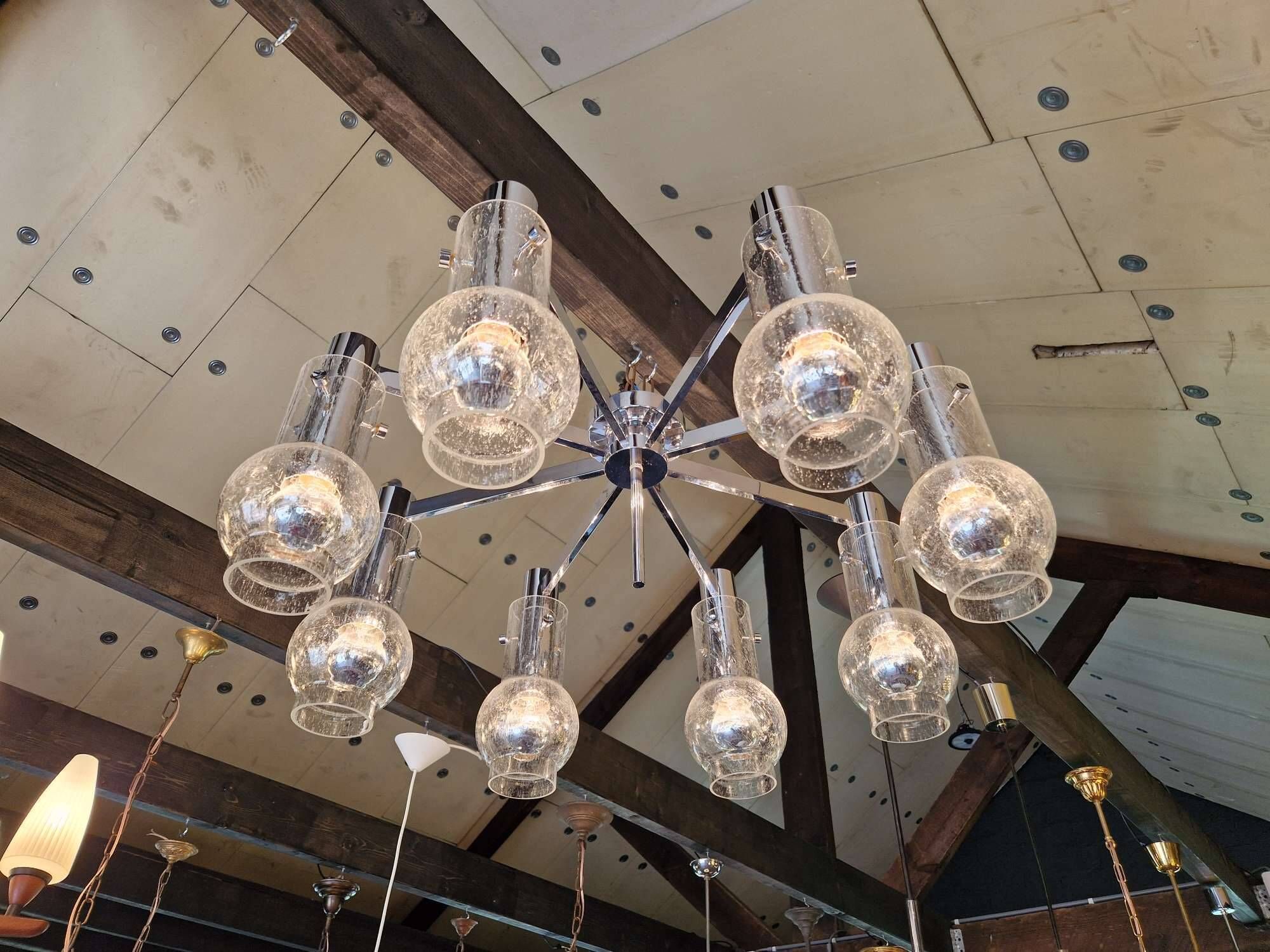 Large ceiling light/chandelier in chrome metal and blown bubble glass, 1970s.