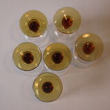 6 vintage stemmed glasses in very good condition
