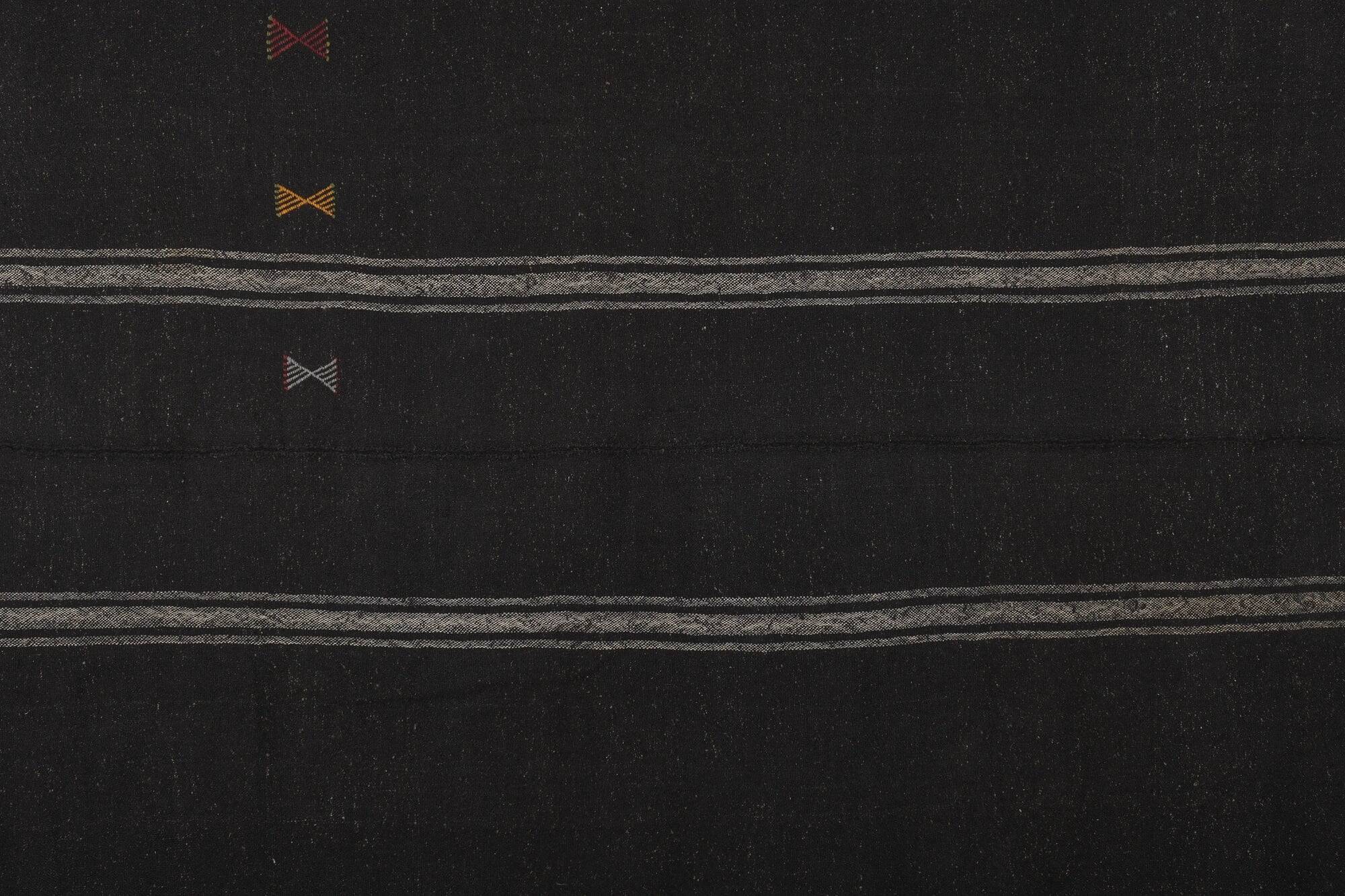 Vintage Turkish kilim, handwoven, 254x315 cm.