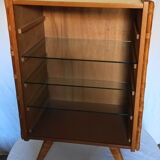 Bibus has 3 wooden and bamboo shelves from the 50s