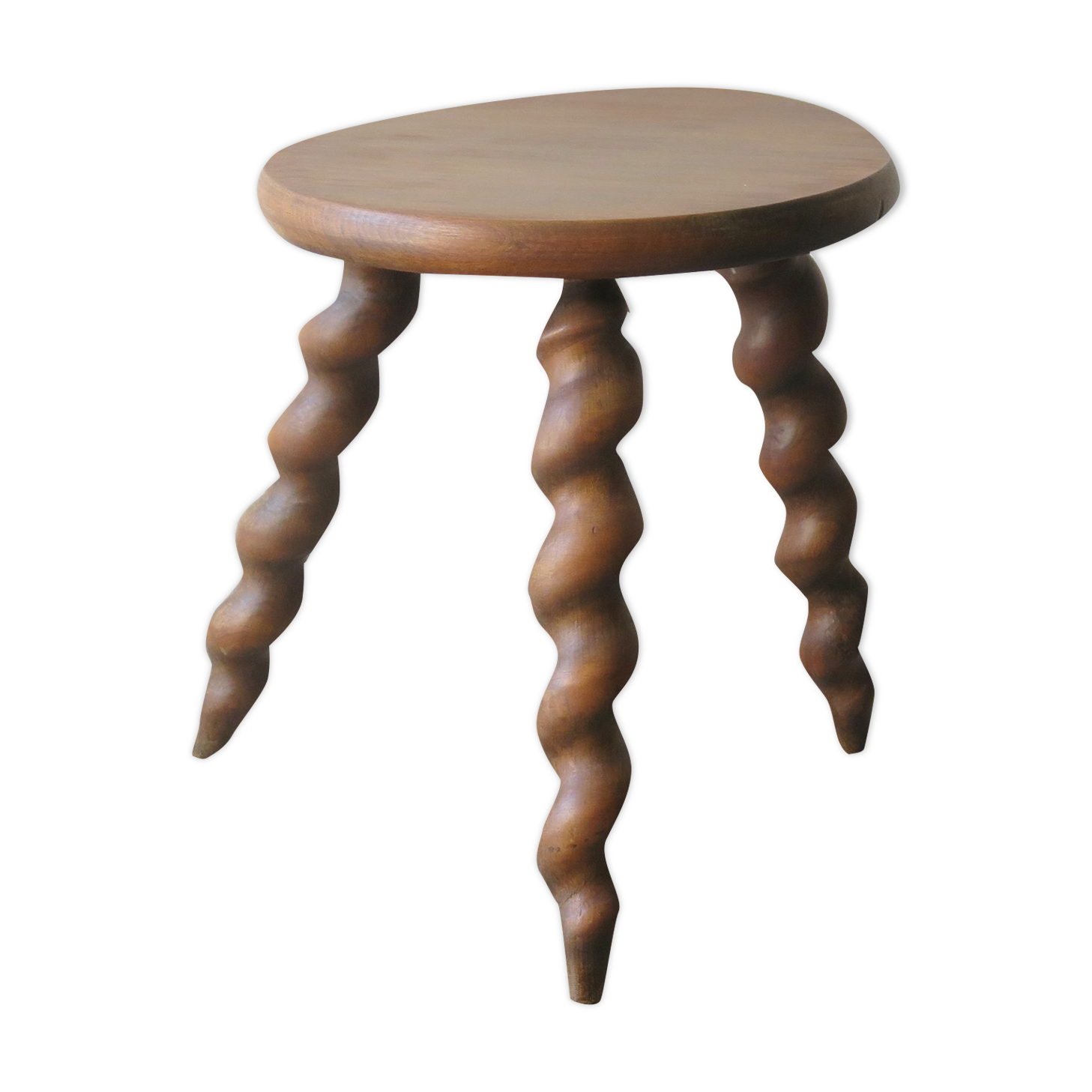 Low tripod stool