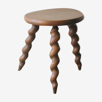 Low tripod stool