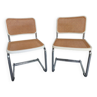 Une paire de chaises italiennes des années 1980