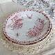 3 assiettes plates antiques dépareillées terre de fer rouge