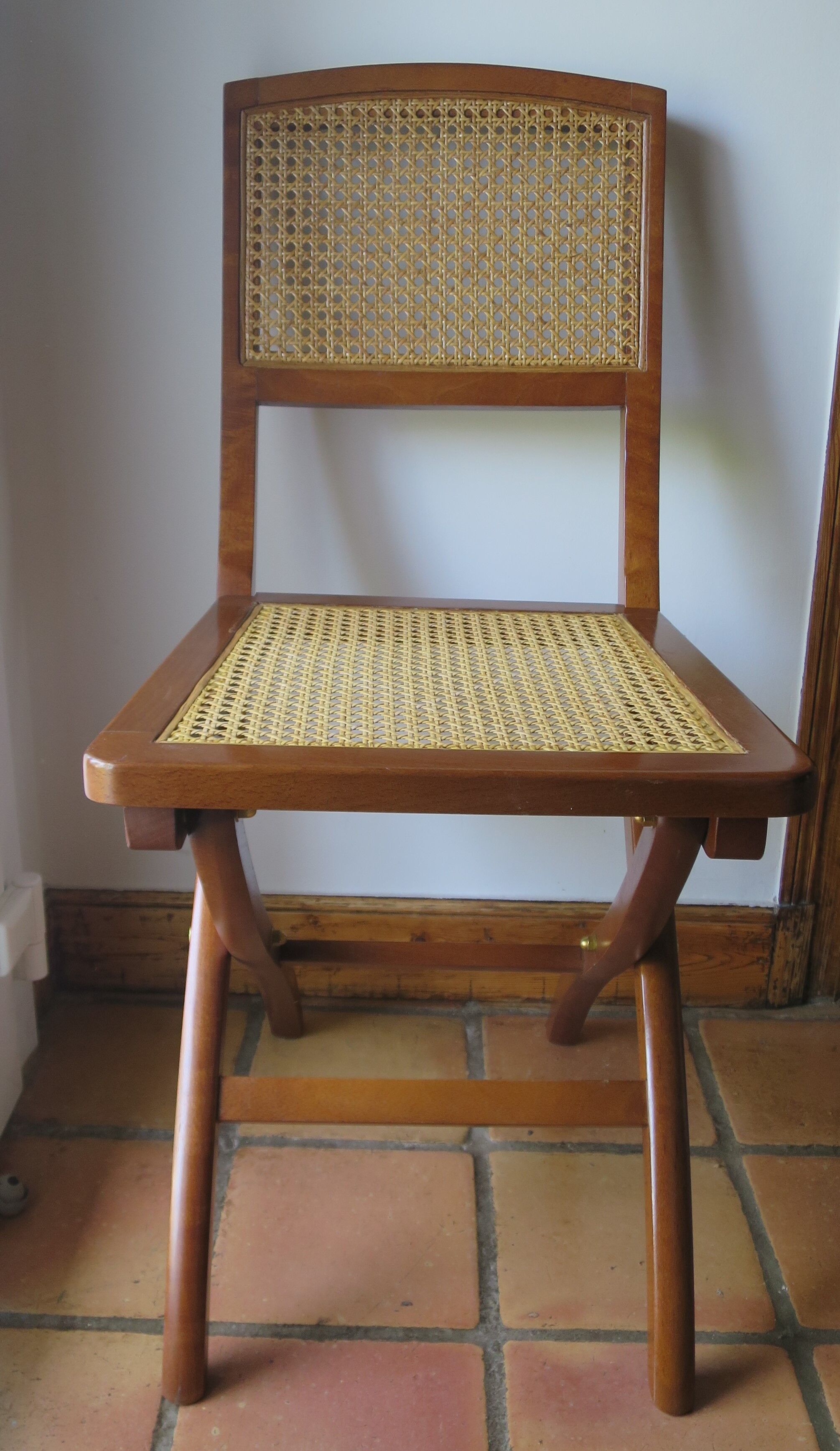 Classic folding chair solid wood made in France