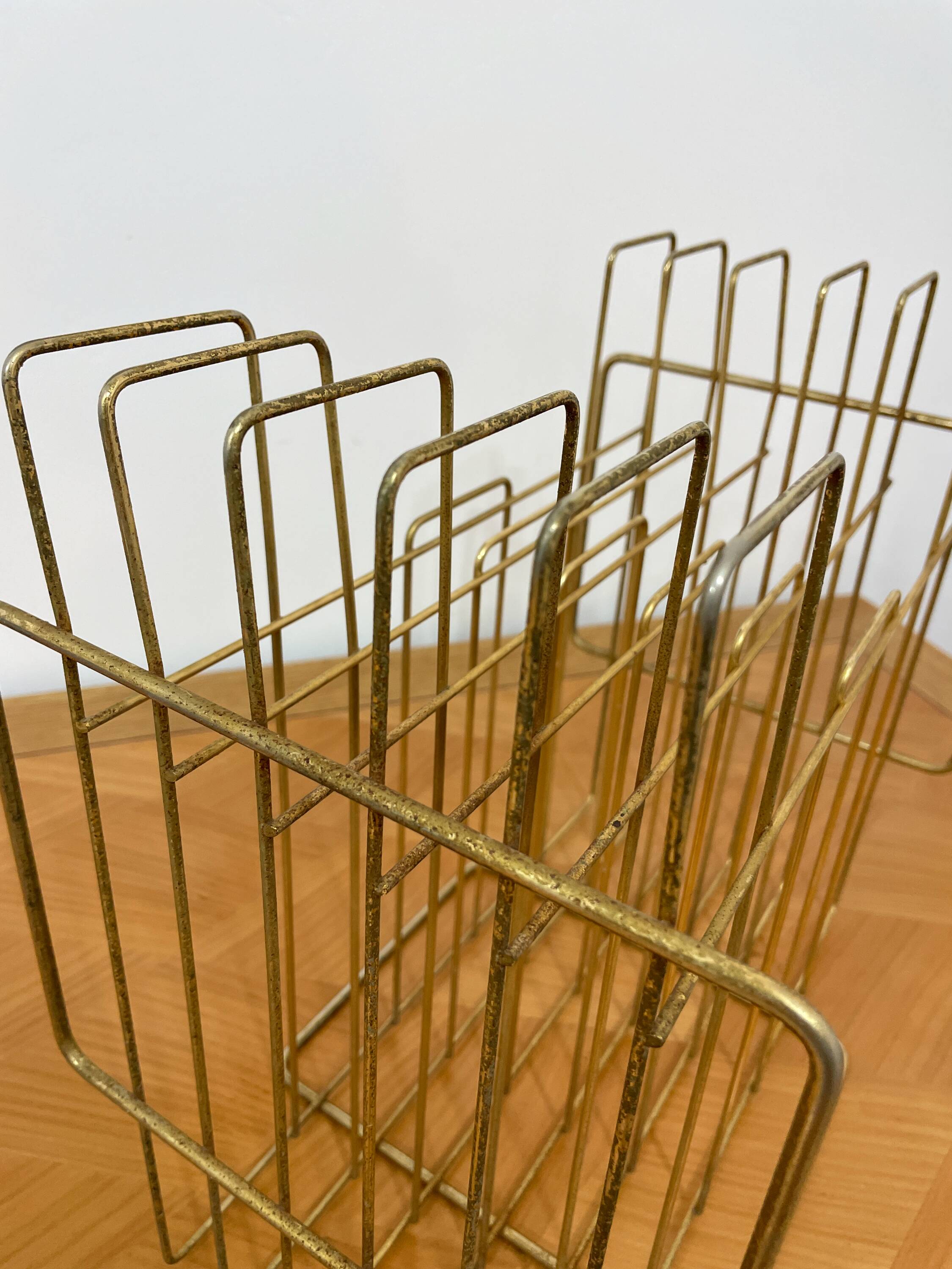 Vinyl record holder from the 60s/70s.