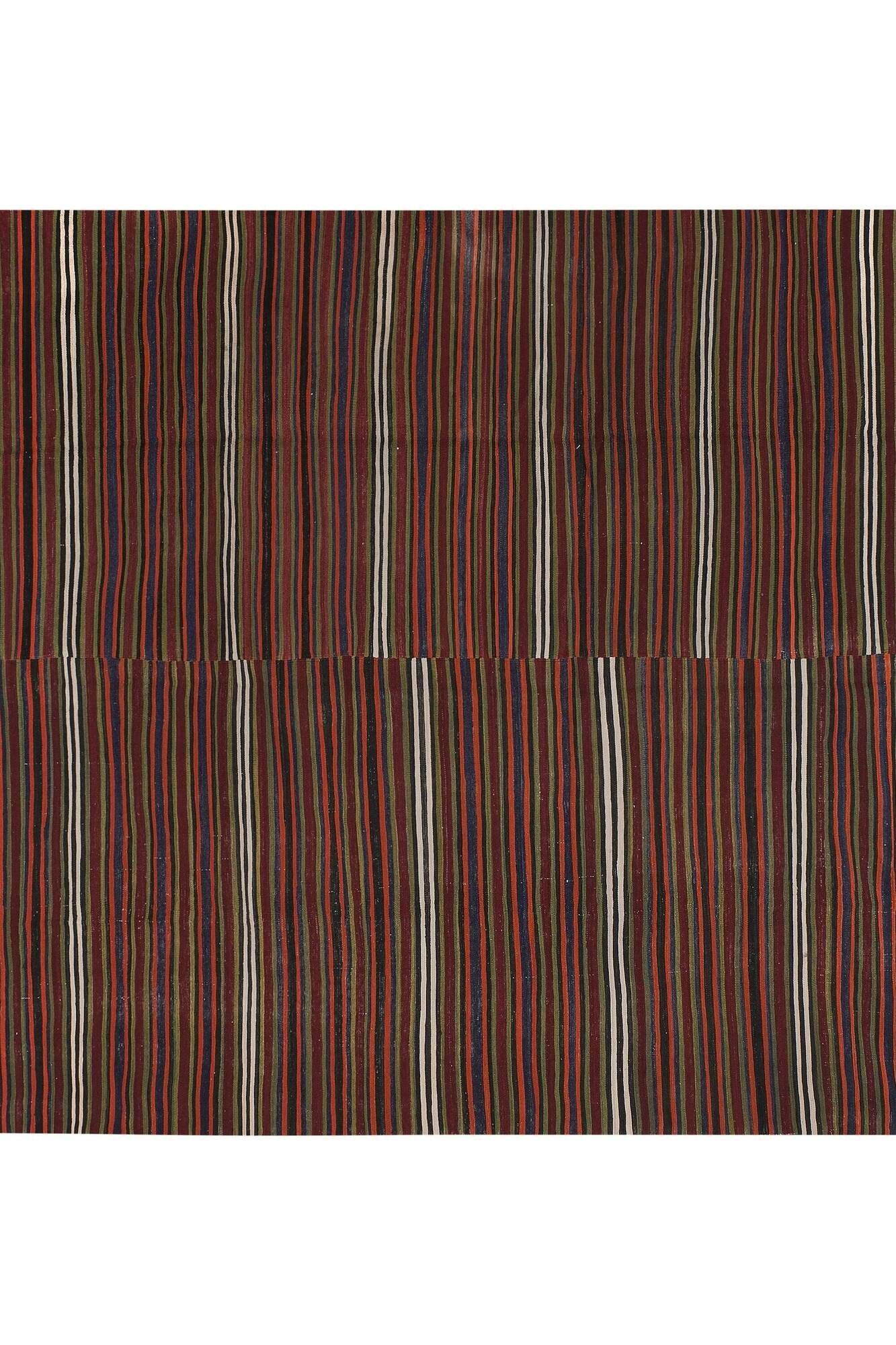 Vintage Turkish kilim, handwoven, 282x325 cm.
