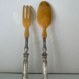 Old salad servers
