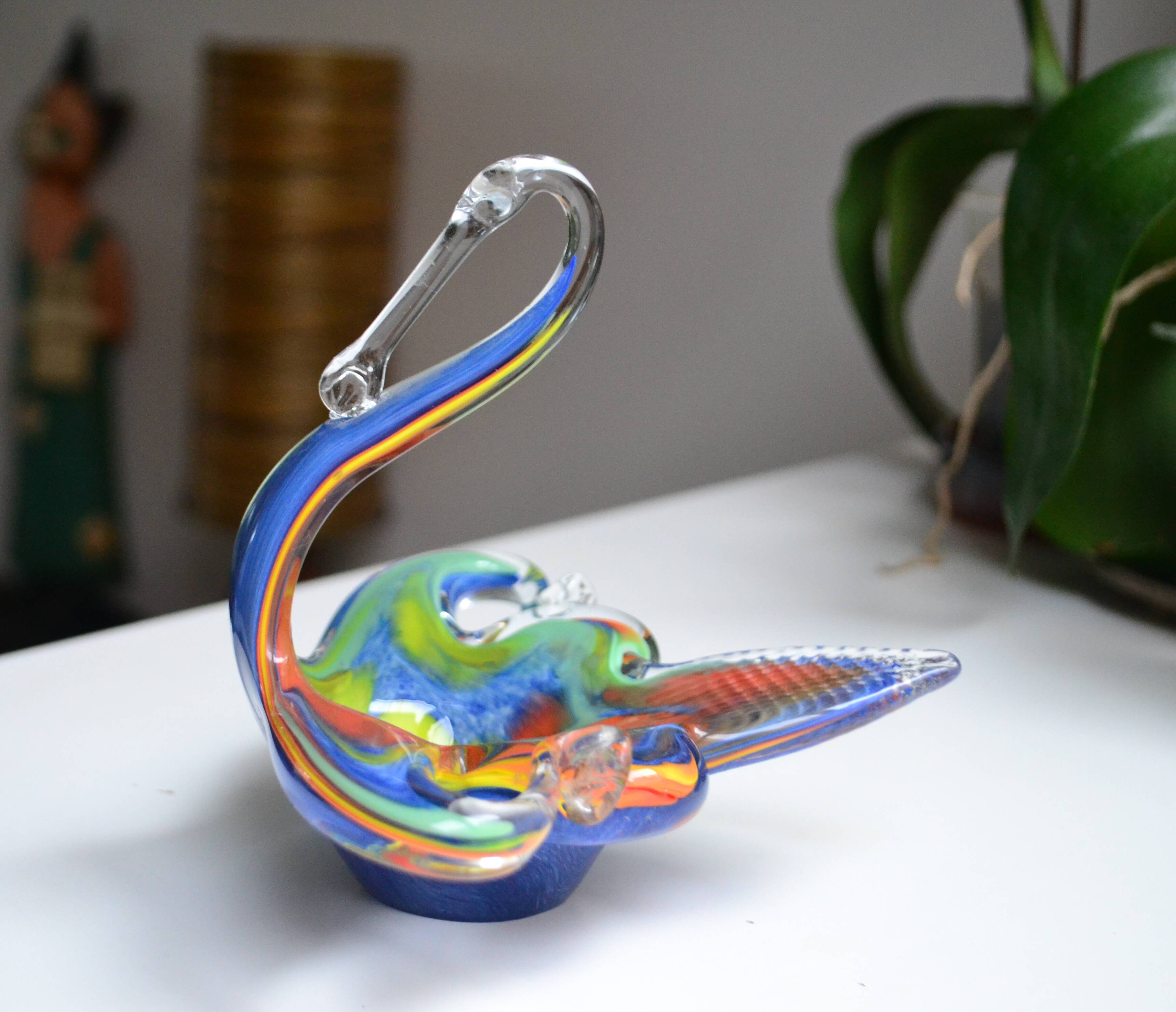 Murano swan pocket emptier