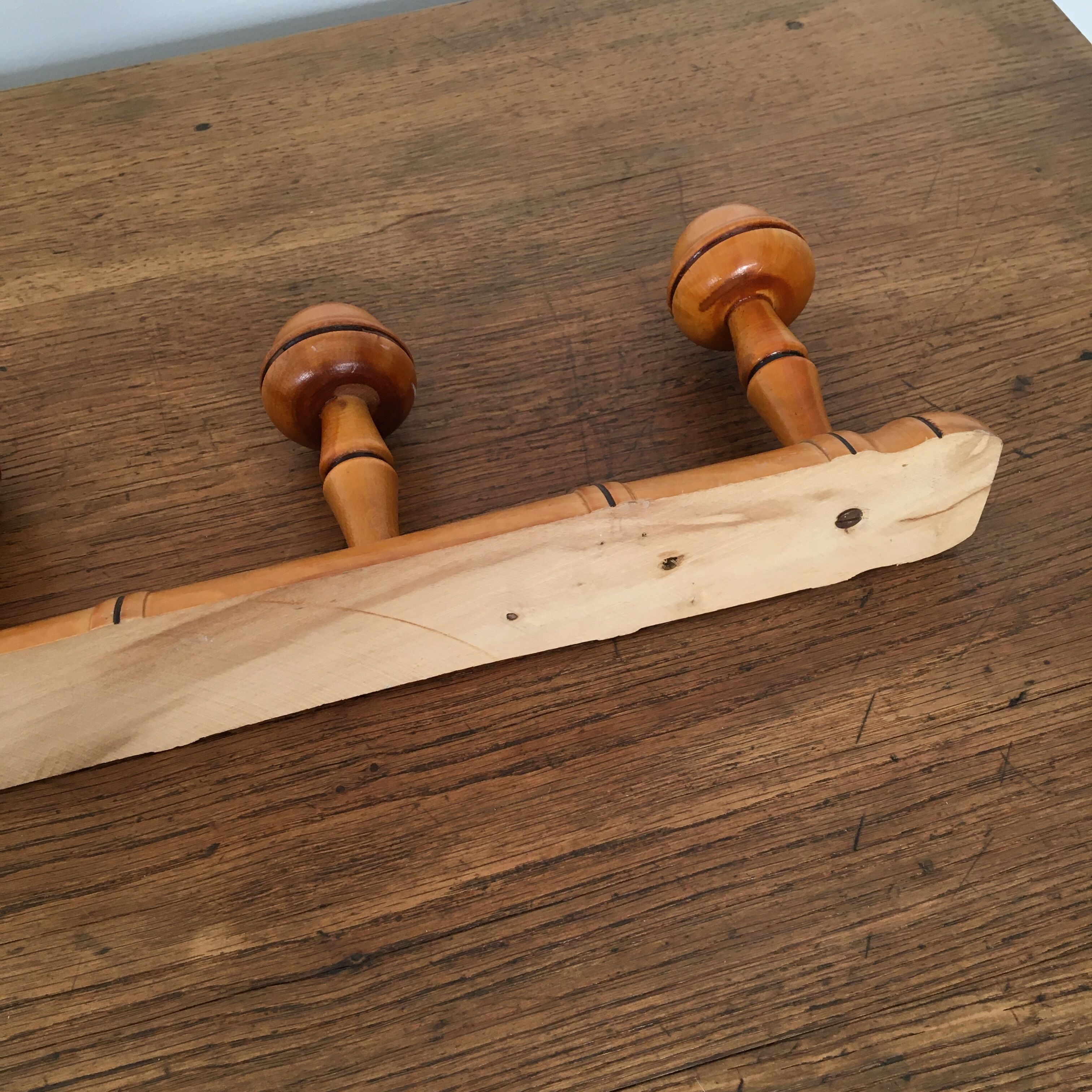 bamboo style wooden hook 5 supports