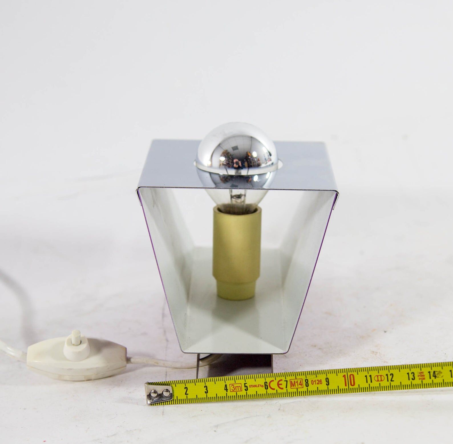 Apply Philips purple and chrome eyeball 70s