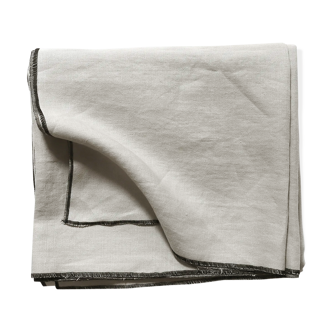 Chalk linen tablecloth