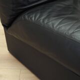 Black leather pouffe/armchair, Italian design, 1960s, production: Italy