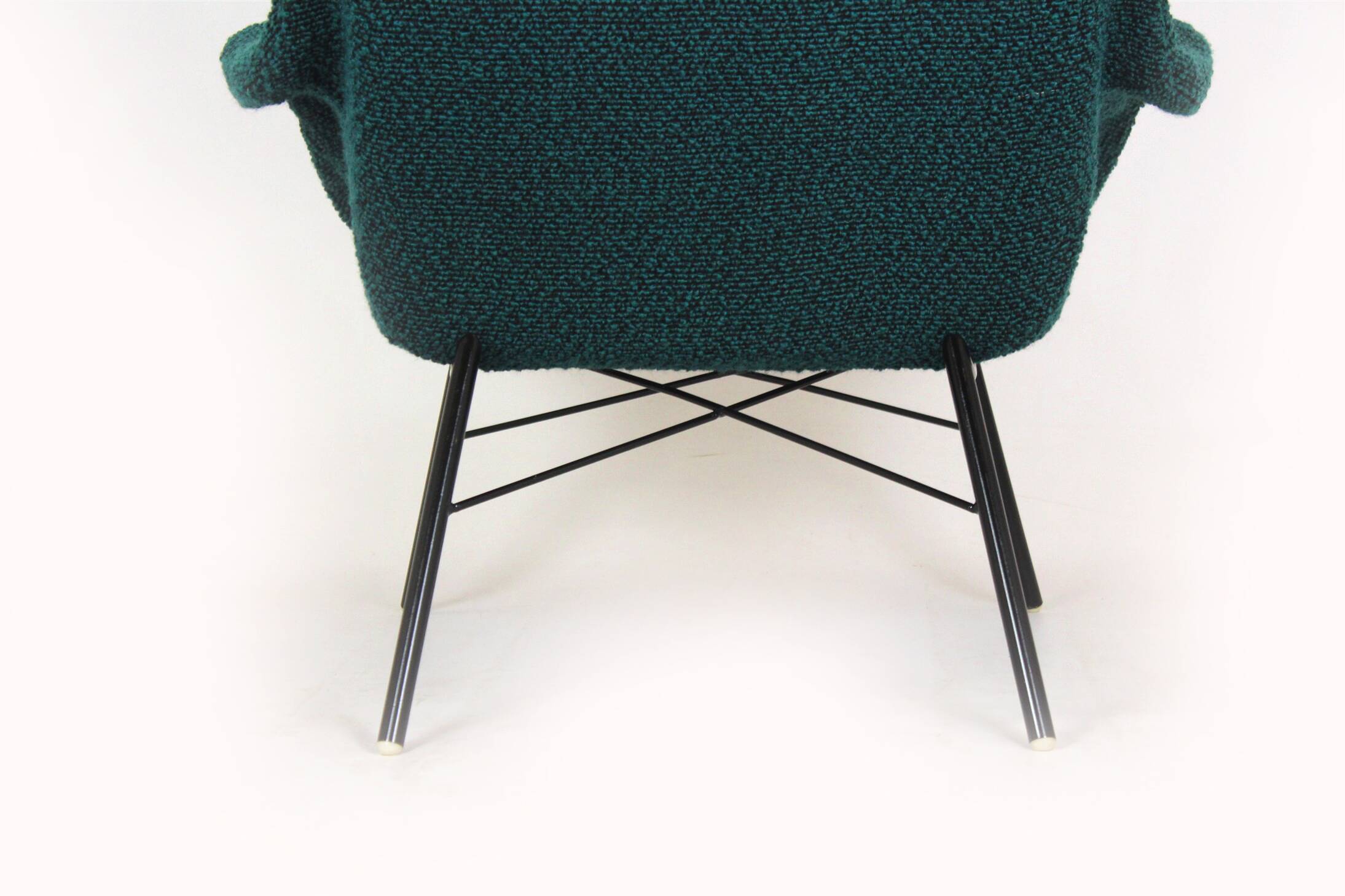 Wingback Lounge Chair by Miroslav Navrátil, Czechoslovakia, 1960s