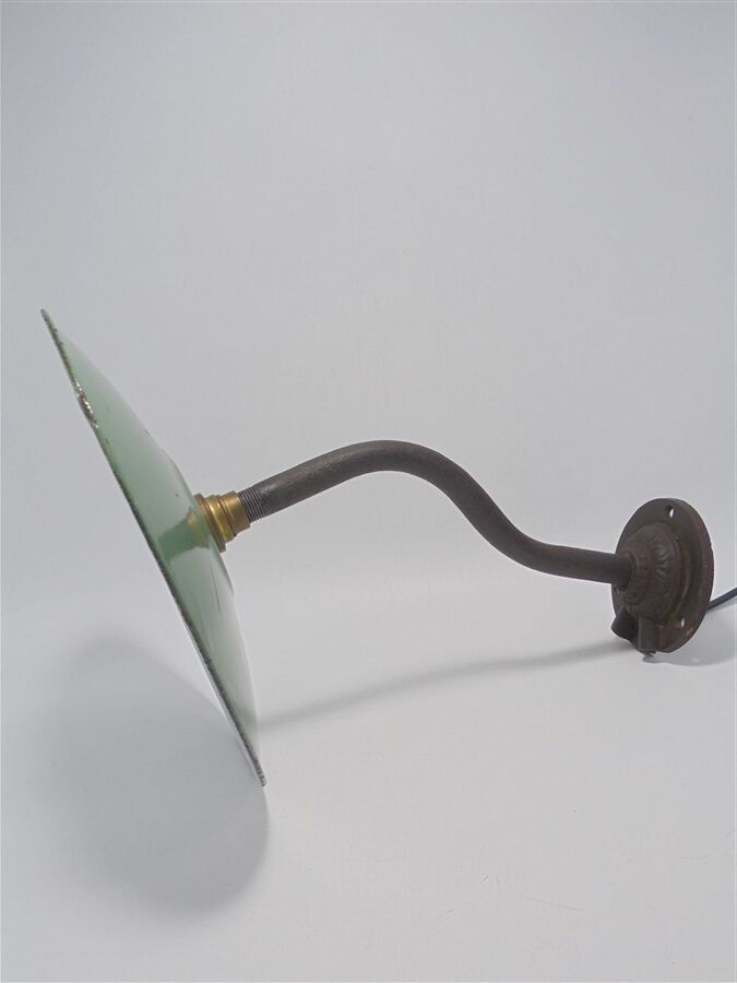 Gooseneck wall lamp