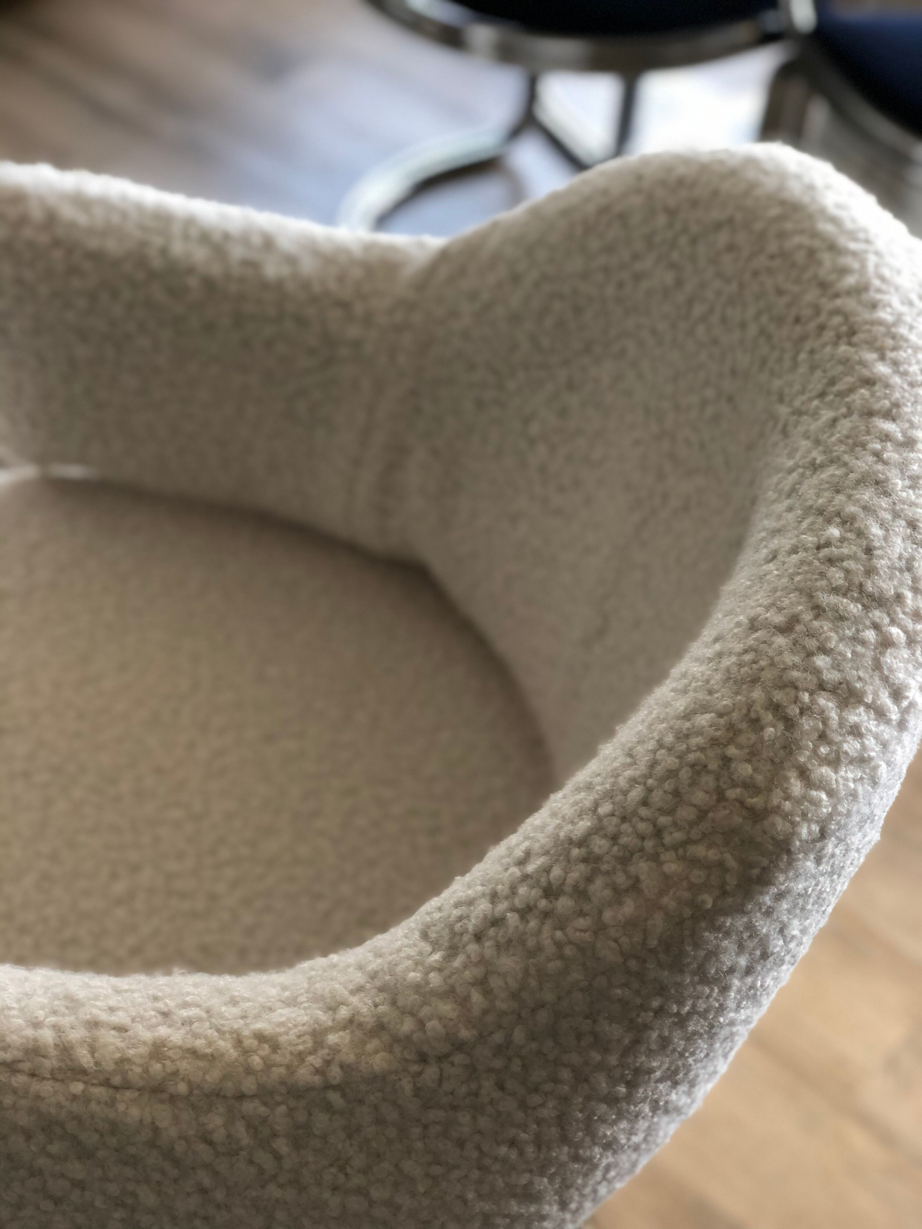 Chair 1970s tulip foot