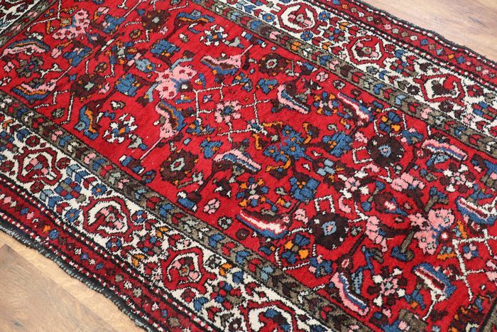 Hand-knotted hamadan carpet Iran 98x195cm