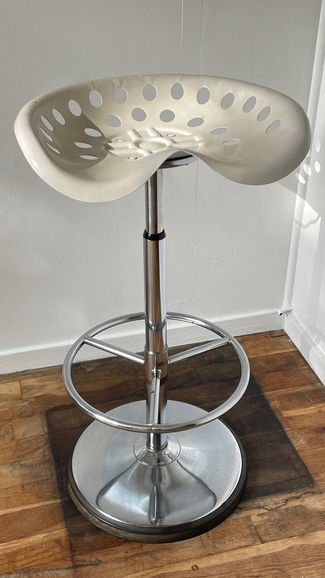 MIRIMA Vintage High Stool TRACTOR Seat