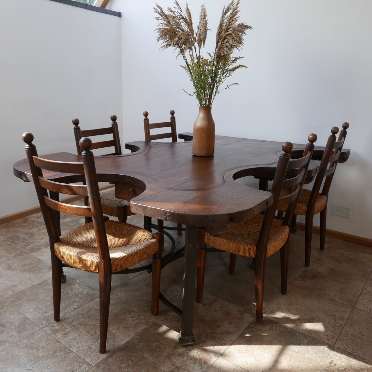 Table antique