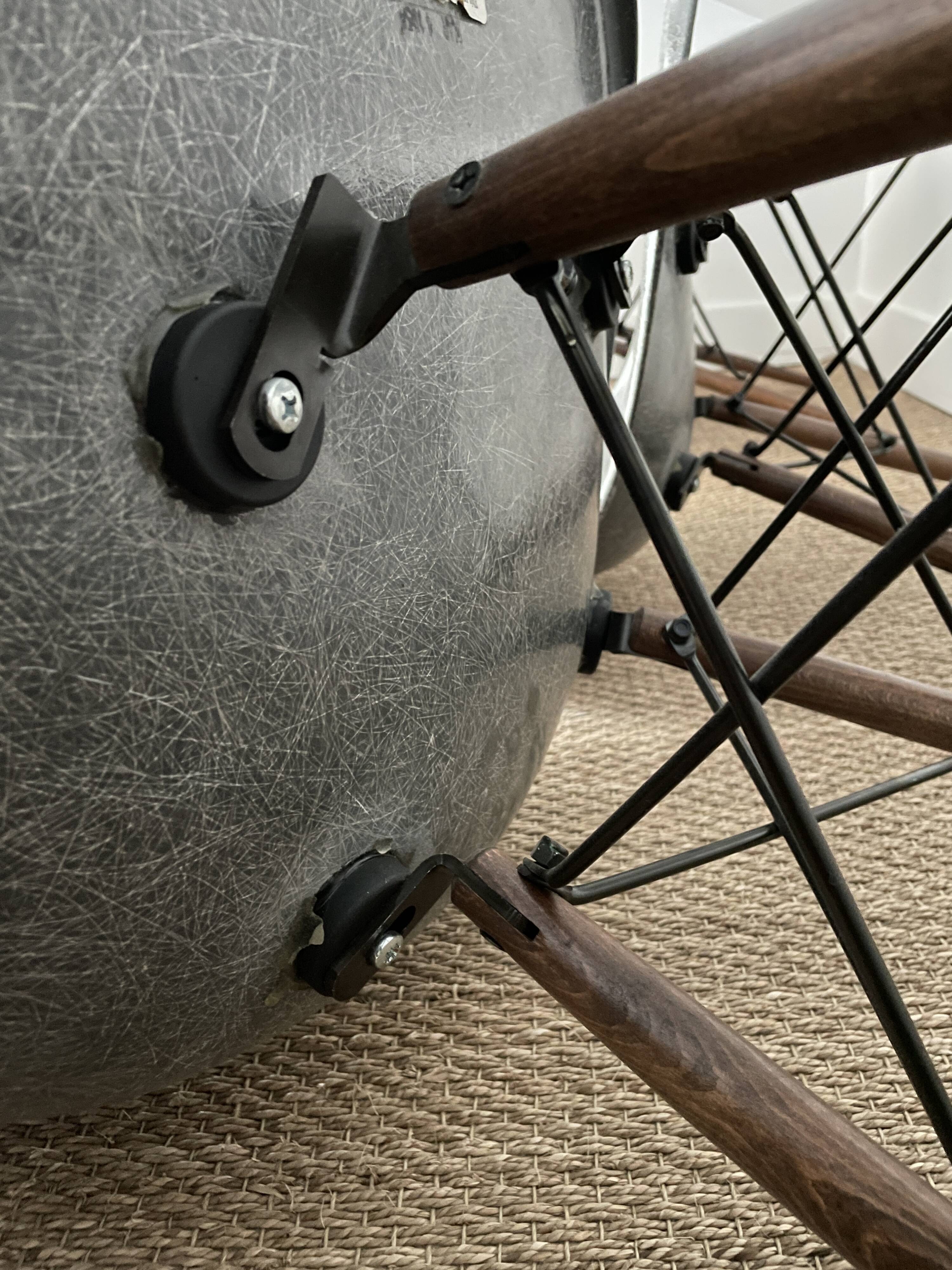 Lot of 6 Eames chairs from the 60s (4 colours) genuine fibreglass + new legs.