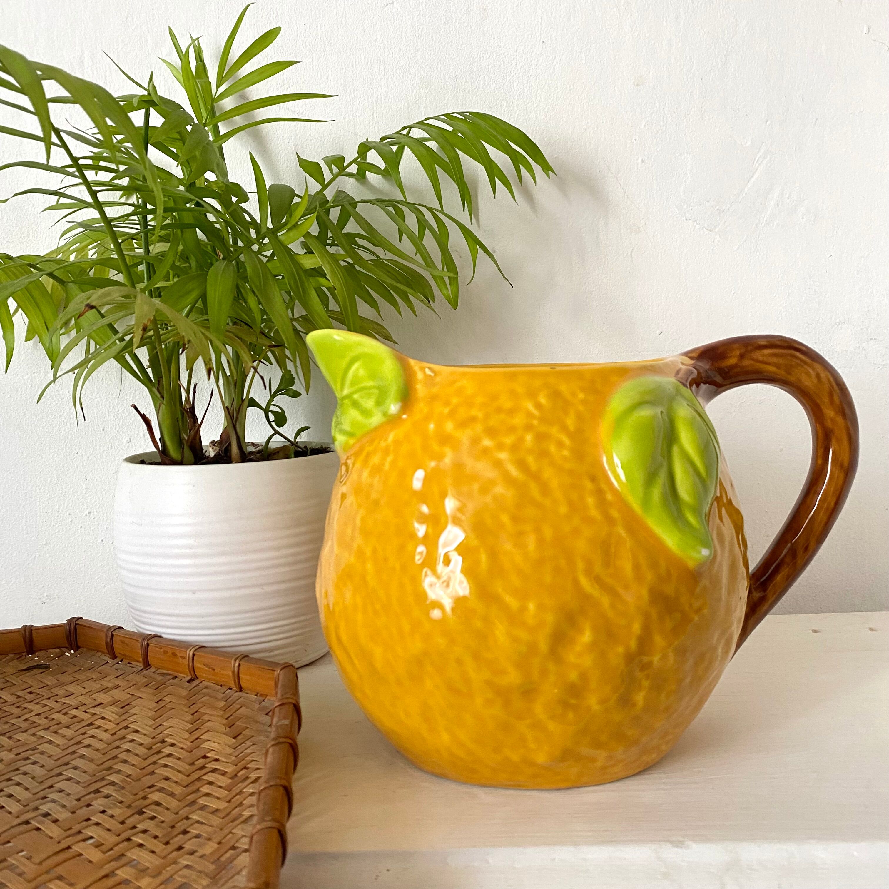 Orange slurry pitcher
