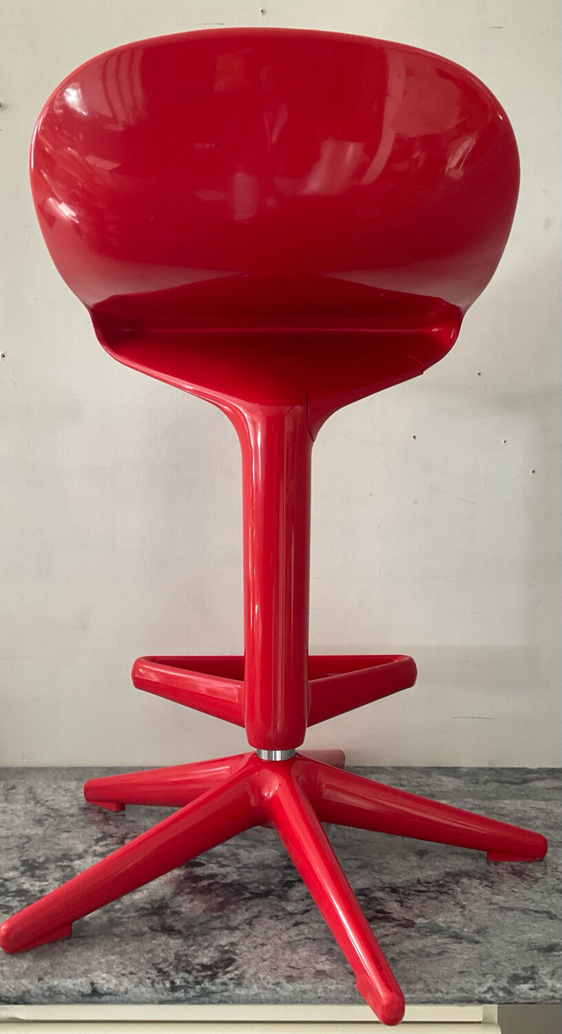 Spoon stool for Kartell by Antonio Citterio