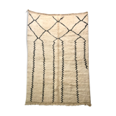 Berber carpet Beni Ouarain with black graphic patterns 2,43 x 1.65 m