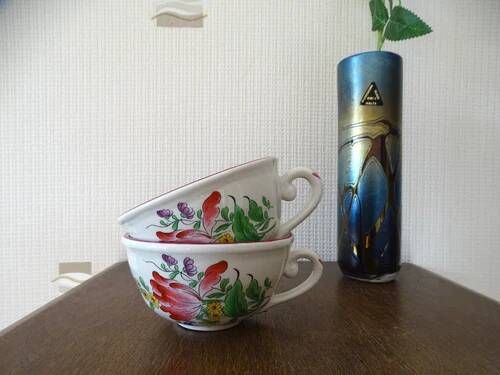 Kg luneville "street lamp" 2 breakfast cups for coffee or tea, earthenware, hand-painted flowers.