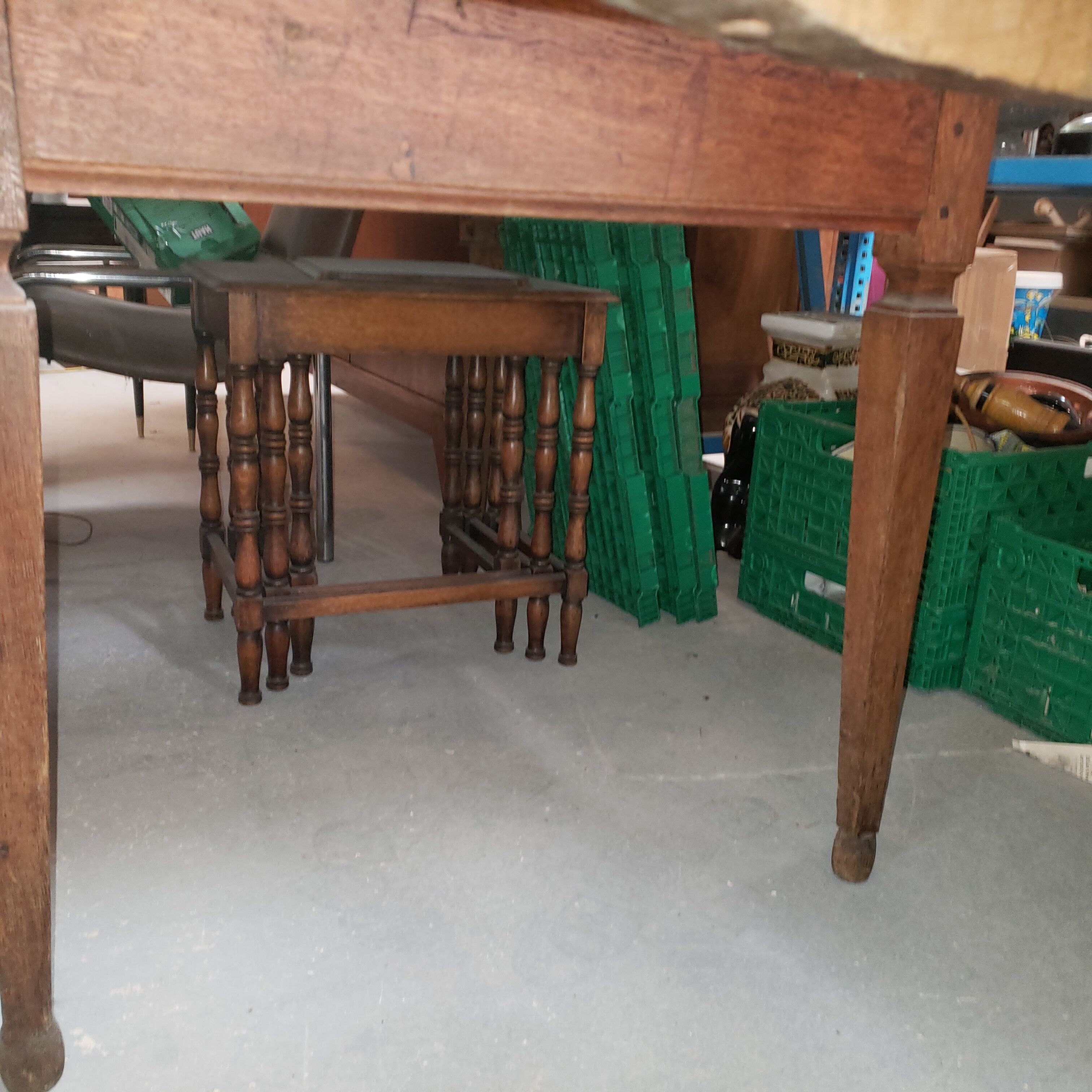 Late XIX debut XX farm table