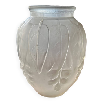 Pressed molded glass vase
