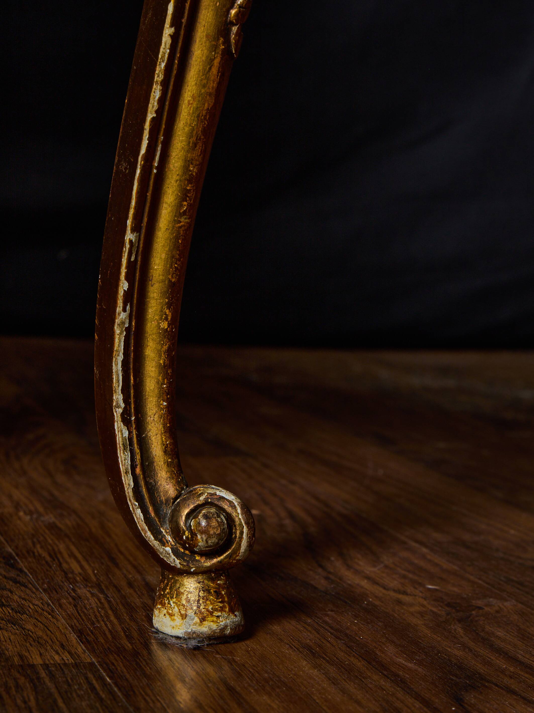 Set of 4 Louis XV style gilded chairs – Musician chair style