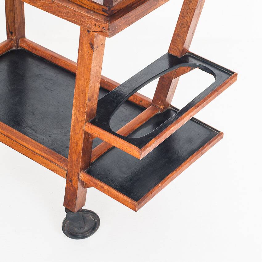 Vintage oak bar cart with removable tray. France 1950s.