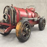 Model reproduction old car bugatti 1920 tin metal
