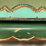 Venetian-style wooden lace-up with bouquets of flowers