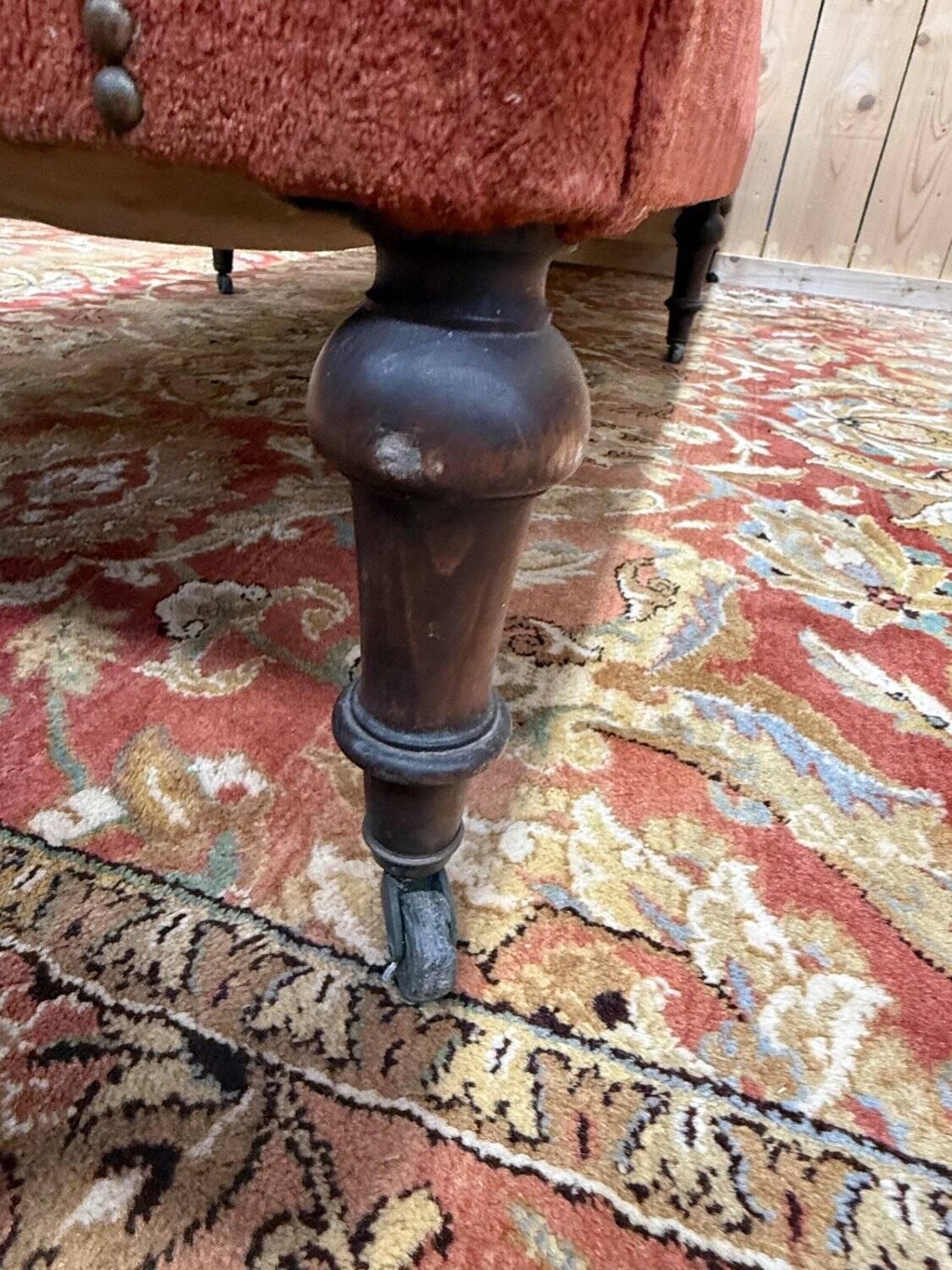 Napoleon III bench in turned wood and velvet