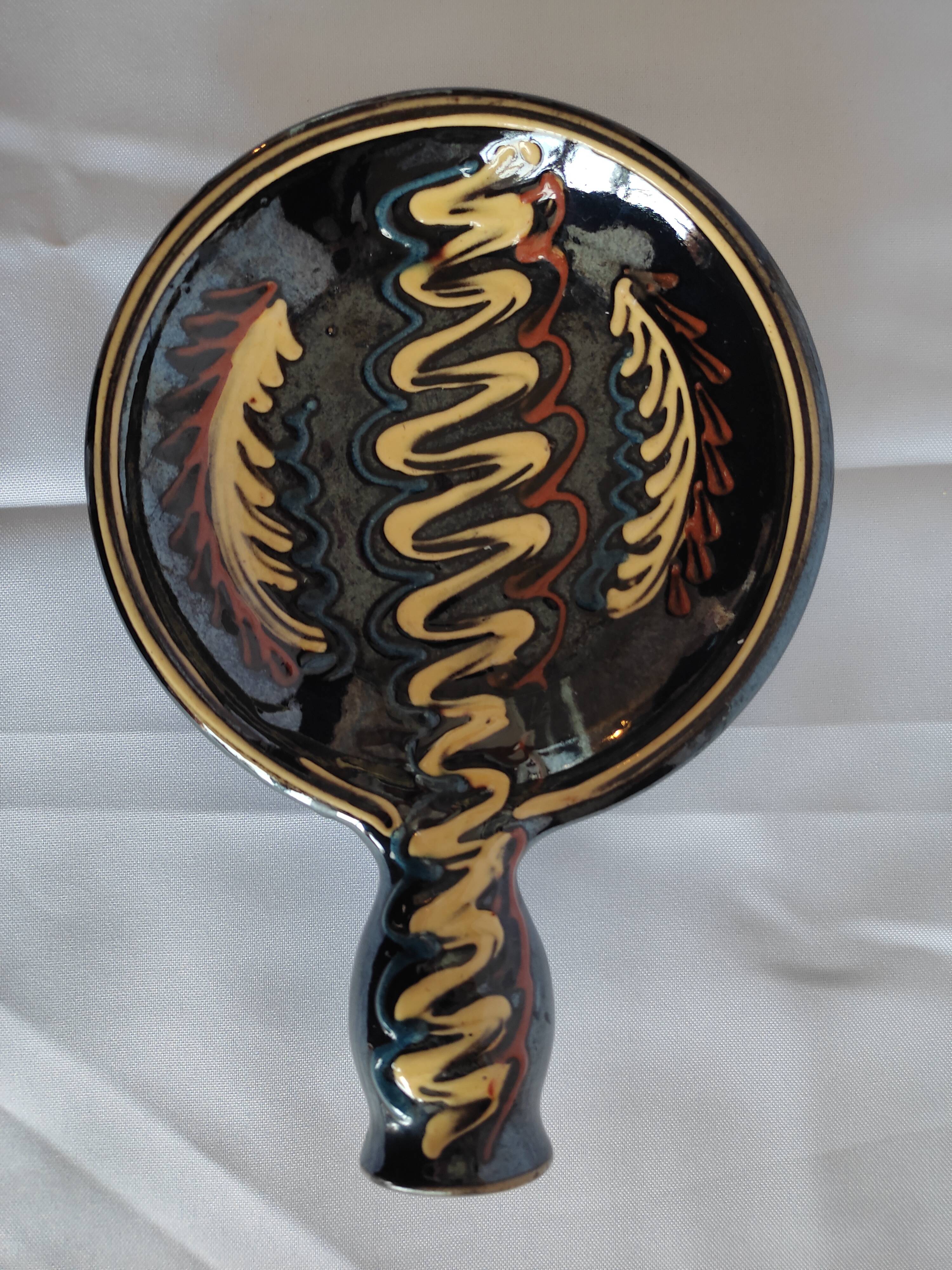 Alsatian decorative cup
