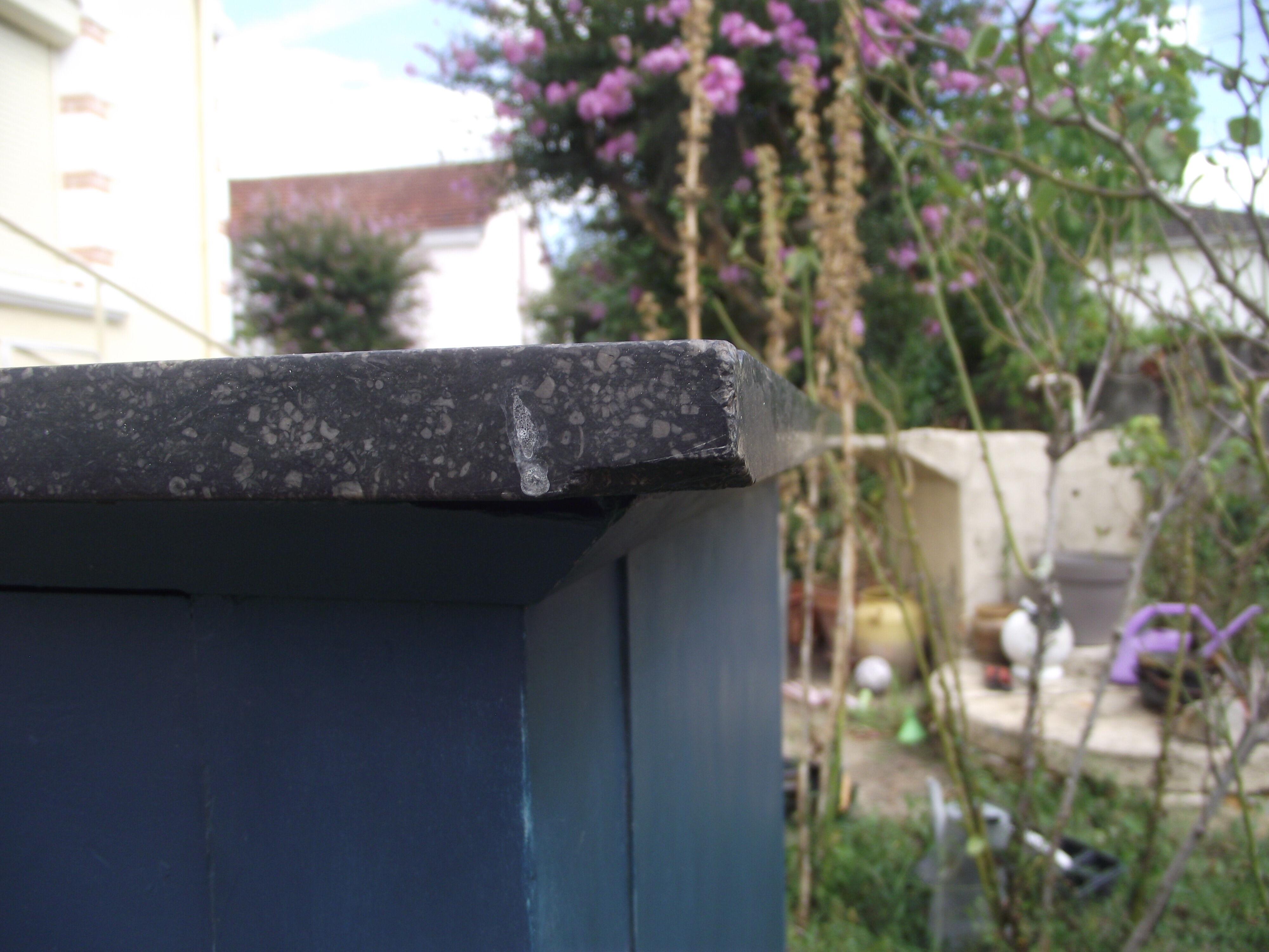 Chest of drawers Empire 19th on marble