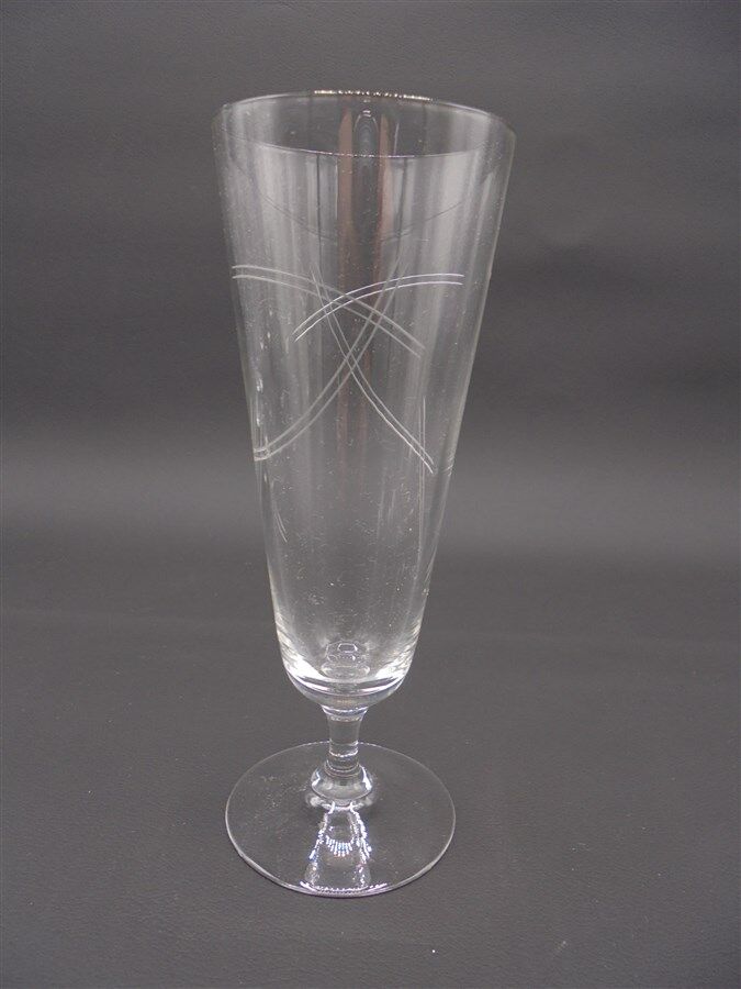 Lot of 6 mismatched champagne flutes