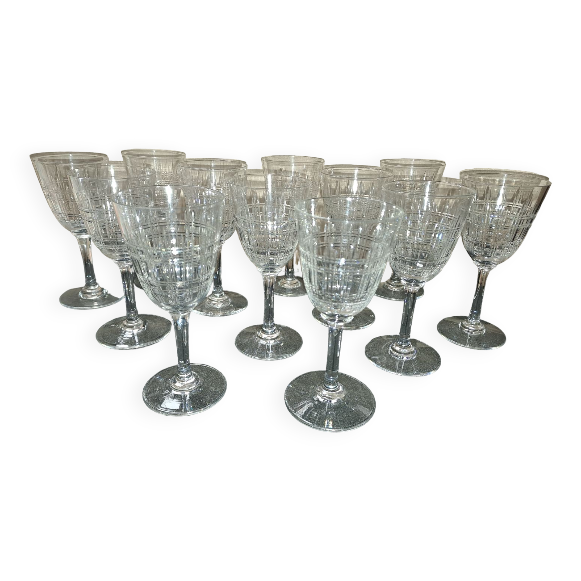 Set of 12 wine glasses, Baccarat, Cavour model, Year 1916