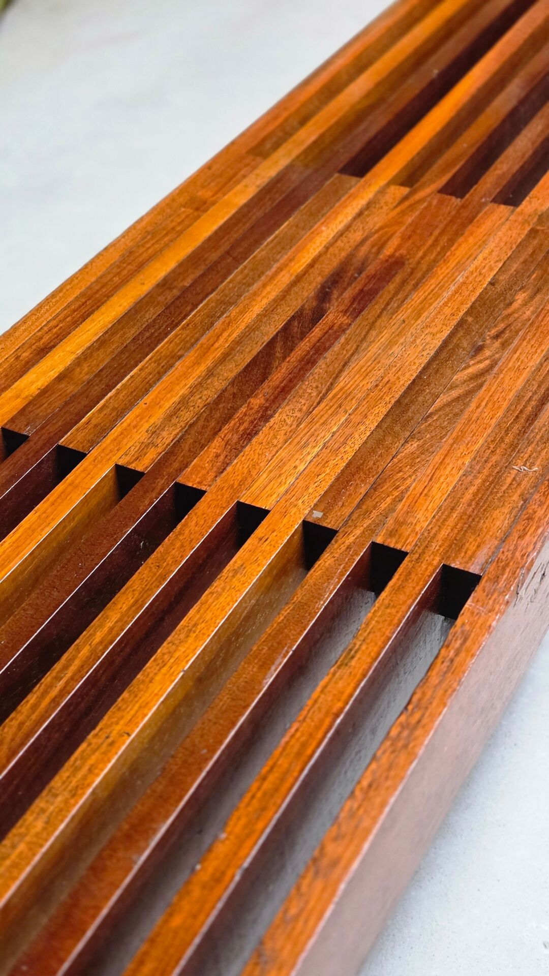 Grand banc teck massif design 1970