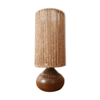 Ceramic lamp and rope