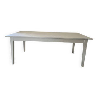 Table de ferme blanche