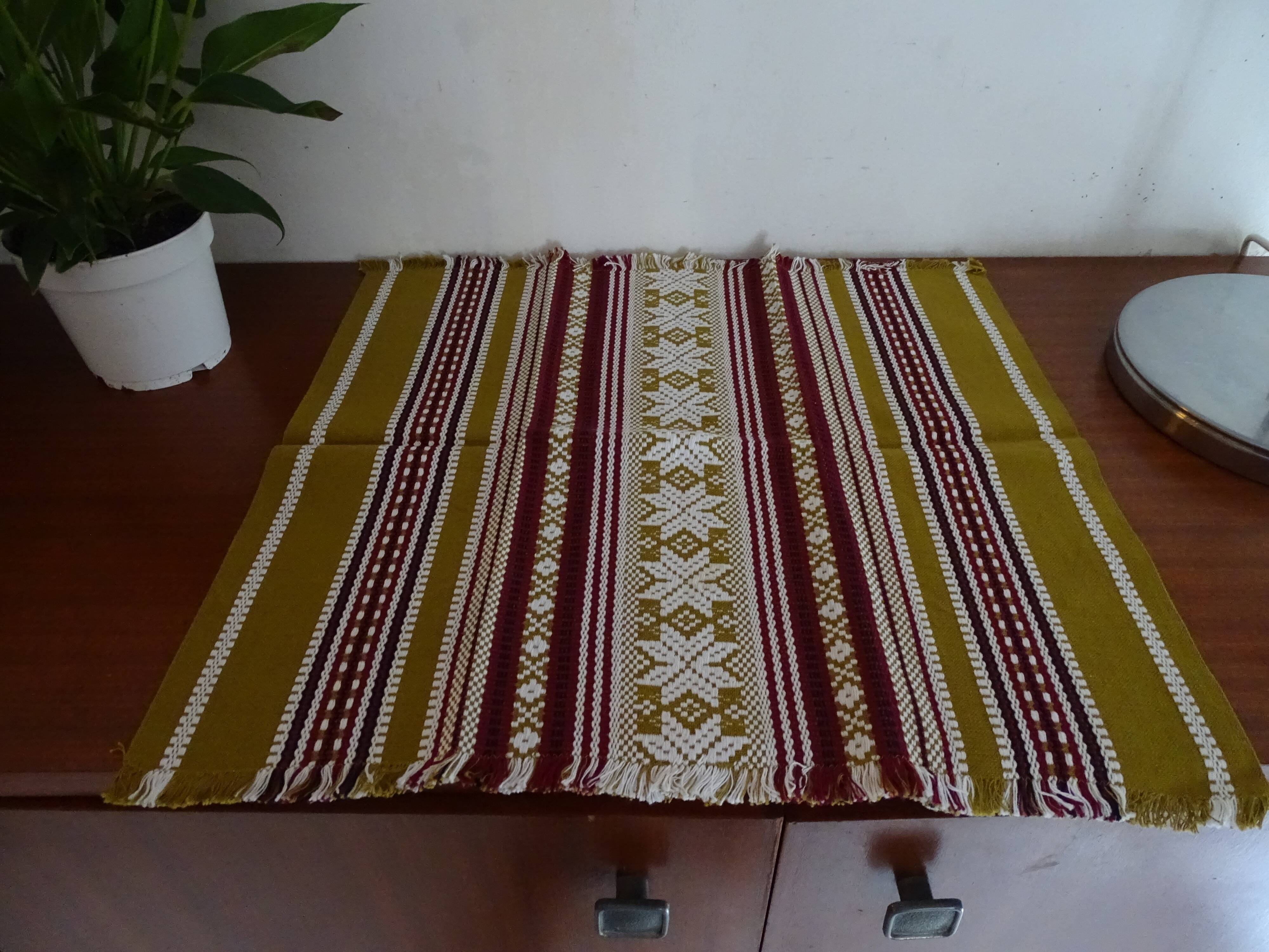 6 colored linen/cotton napkins 48 x 32