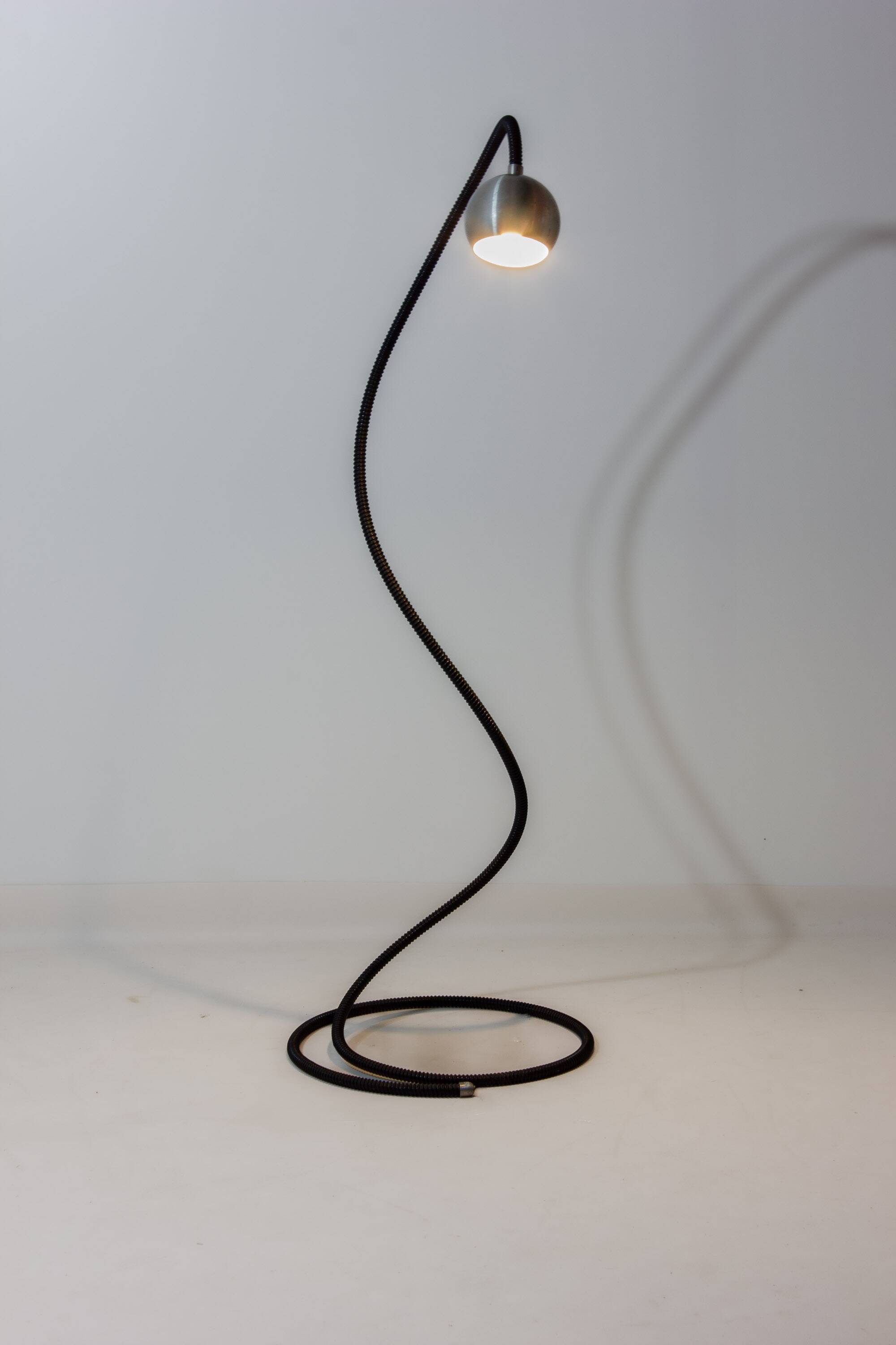 Rare Serpente floor lamp by Valenti, Italy 1970s
