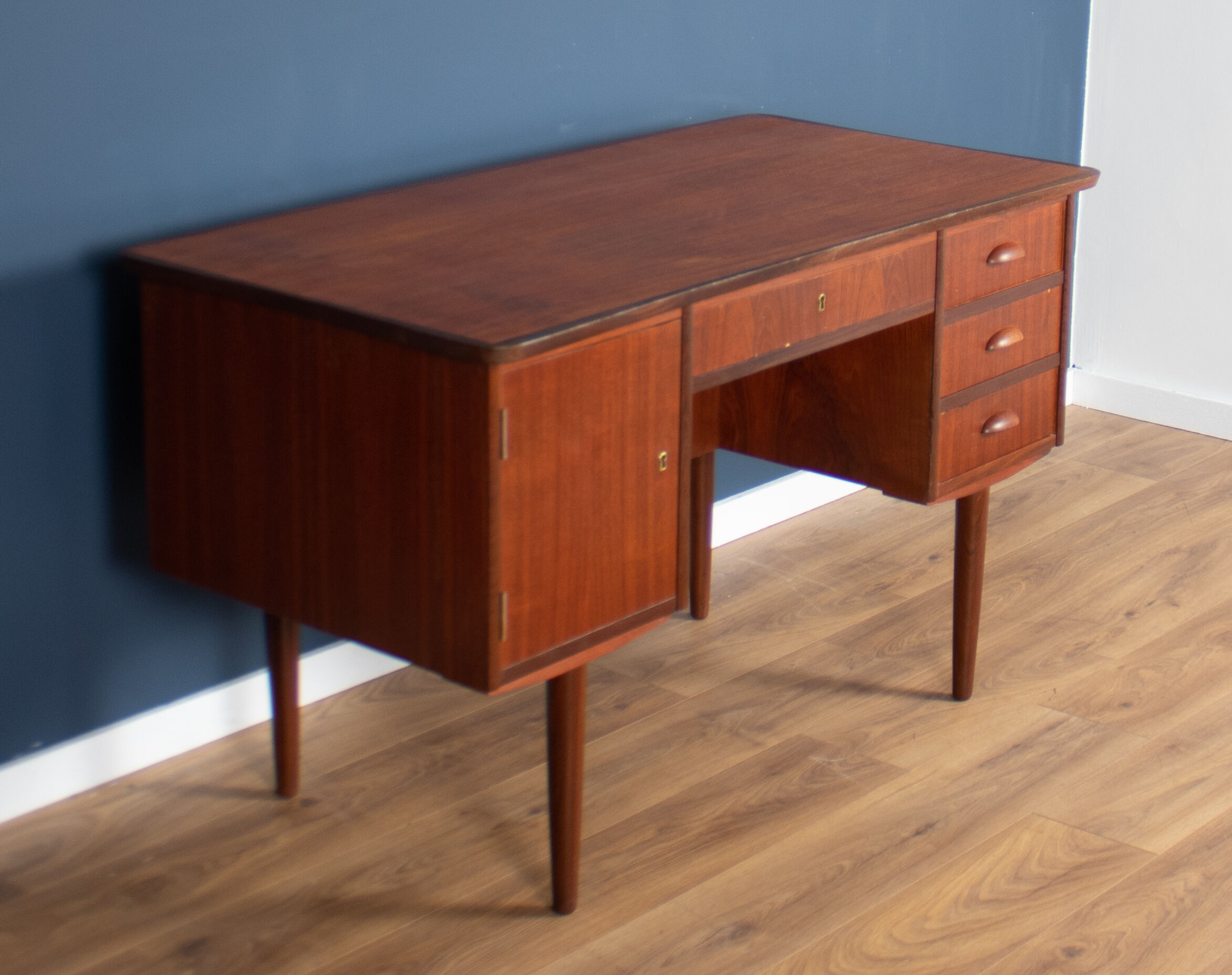 Teak 1960s Danish mid century desk made in Denmark