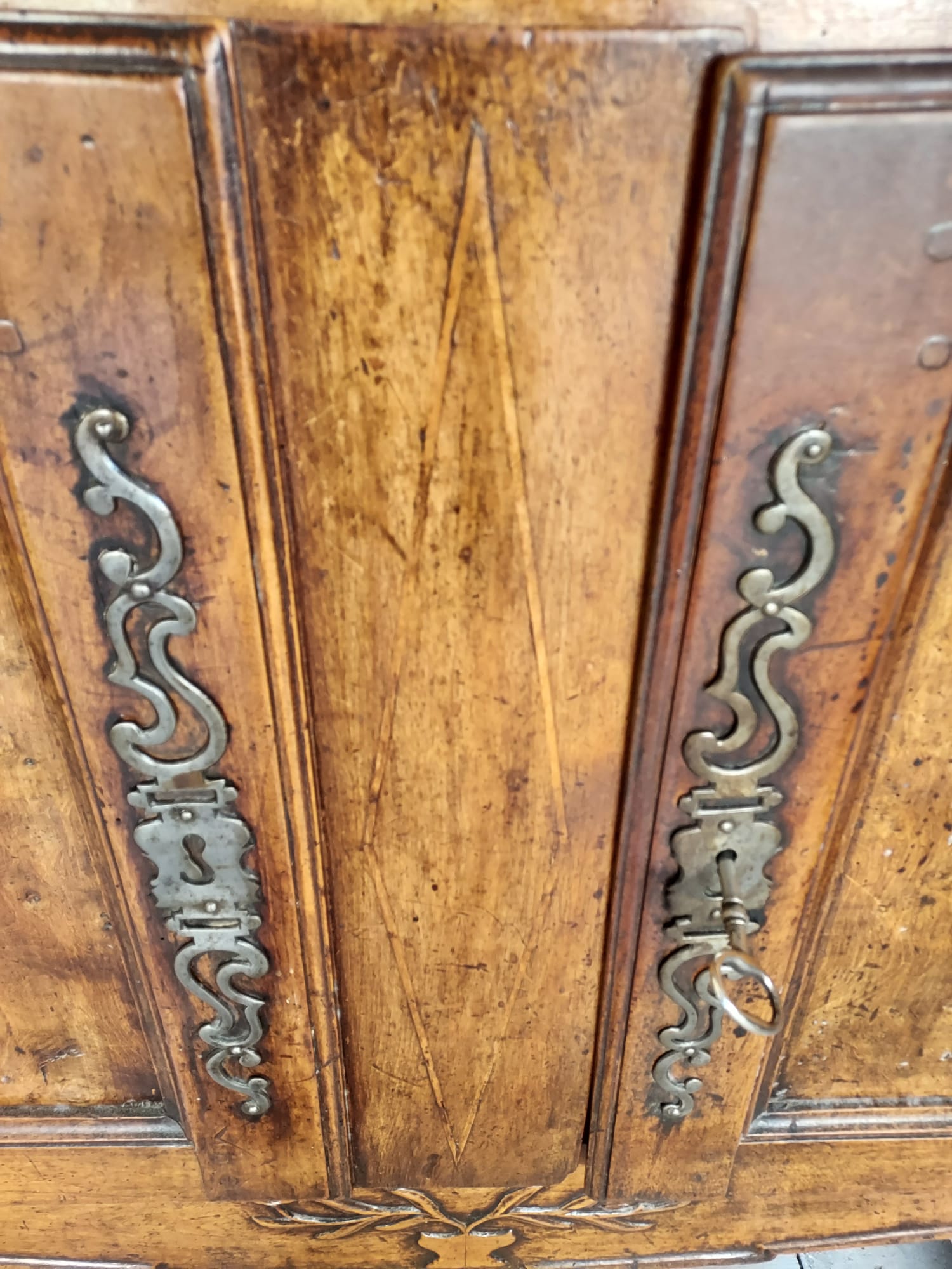 Buffet Vaisselier Noyer