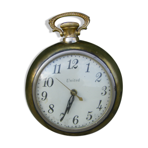 Horloge e?lectrique vintage, date?e