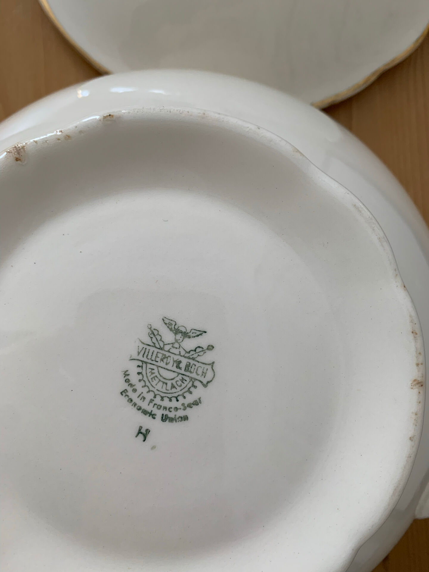 Antique soup tureen Villeroy & Boch