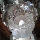 Sumptuous tulip glass lamp